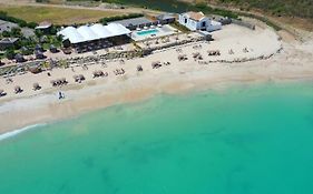 Le Domaine Anse Marcel Beach Resort